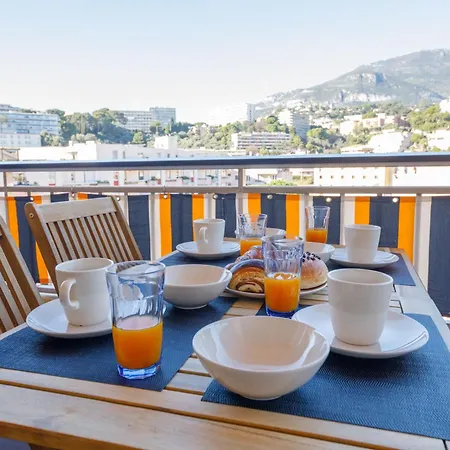 LA PERLE 2P Vue Mer Terrasse 2 mins Plage Garage Clim Apartment