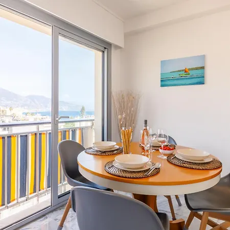 Apartment LA PERLE 2P Vue Mer Terrasse 2 mins Plage Garage Clim Roquebrune-Cap-Martin