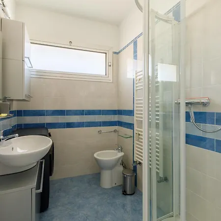 Vue Mer, Terrasse & Garage Prive, Lumineux A 2 Min De La * Roquebrune-Cap-Martin